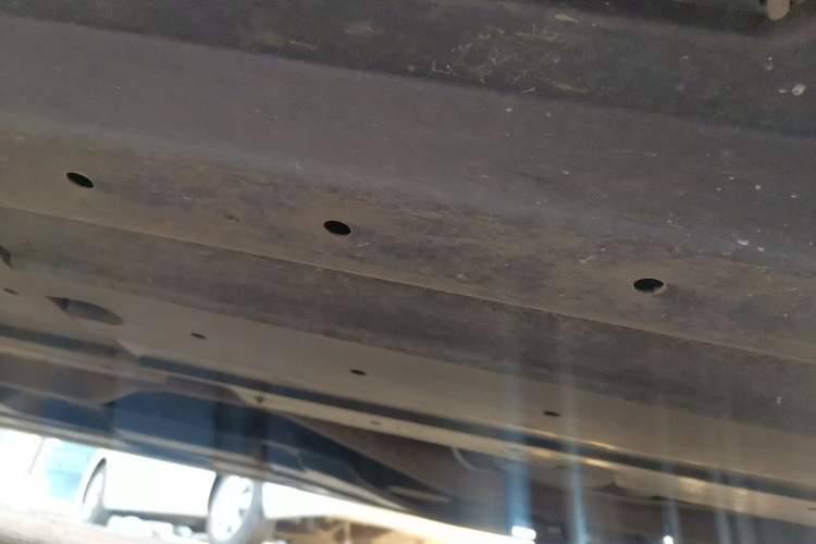 Used CHANGAN UNI-T 2022 1.5T Prestige Version Chassis Rear Left