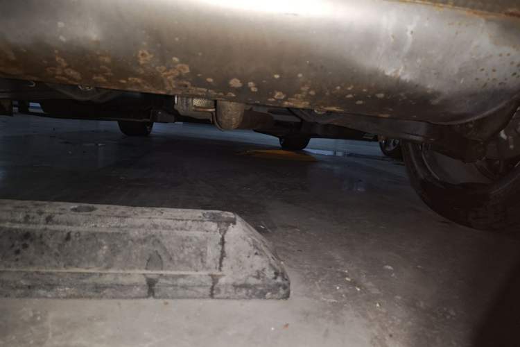 Used CHANGAN UNI-T 2022 1.5T Flagship Edition Chassis Rear