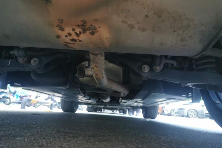 Used CHANGAN UNI-T 2022 1.5T Flagship Edition Chassis Rear