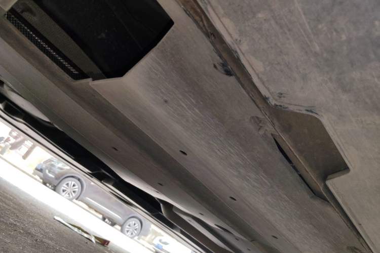 Used CHANGAN UNI-T 2022 1.5T Prestige Version Chassis Rear Right