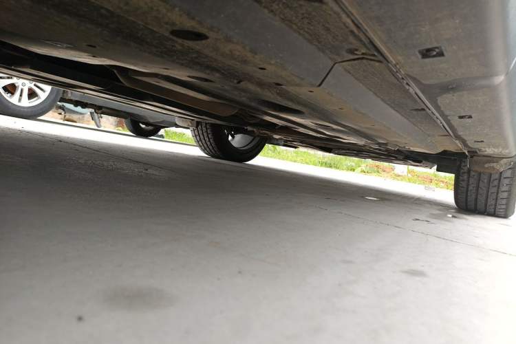 Used CHANGAN UNI-T 2022 1.5T Flagship Edition Chassis Rear Right