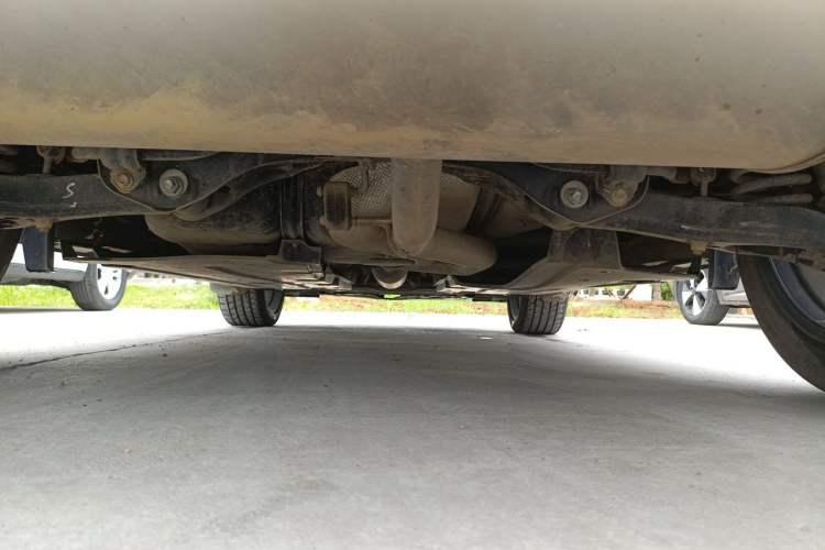 Used CHANGAN UNI-T 2022 1.5T Flagship Edition Chassis Rear