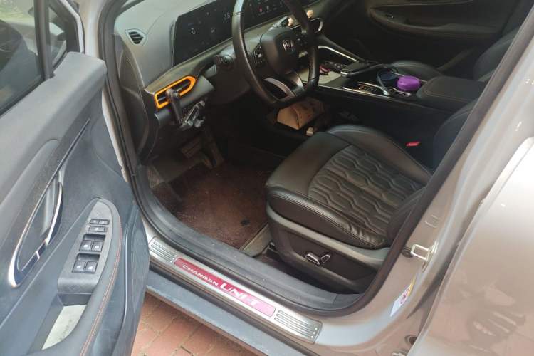 Used CHANGAN UNI-T 2022 1.5T Prestige Version Driver Seat