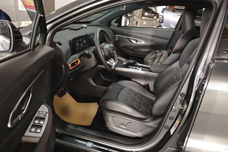Used CHANGAN UNI-T 2022 1.5T Prestige Version Driver Seat