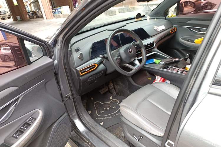 Used CHANGAN UNI-T 2022 1.5T Luxury Edition Driver Seat