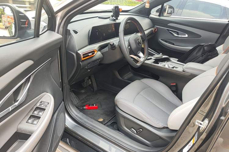 Used CHANGAN UNI-T 2022 1.5T Luxury Edition Driver Seat