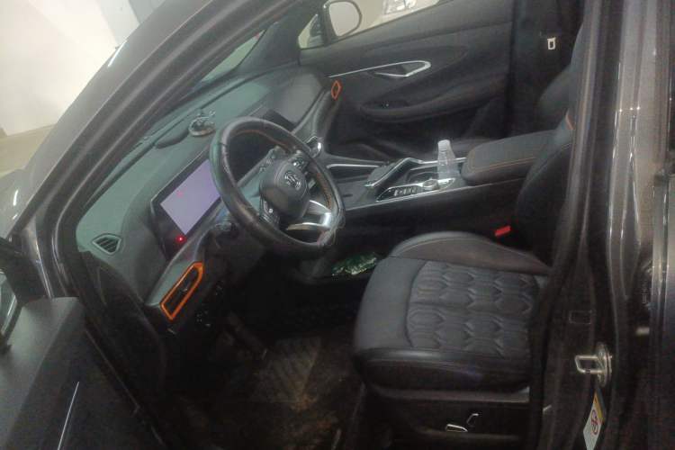 Used CHANGAN UNI-T 2022 1.5T Prestige Version Driver Seat