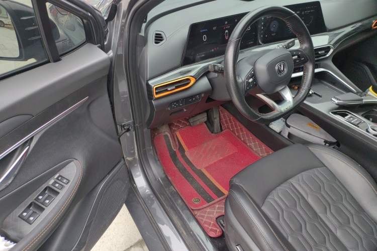 Used CHANGAN UNI-T 2022 2.0T Flagship Edition Driver Seat