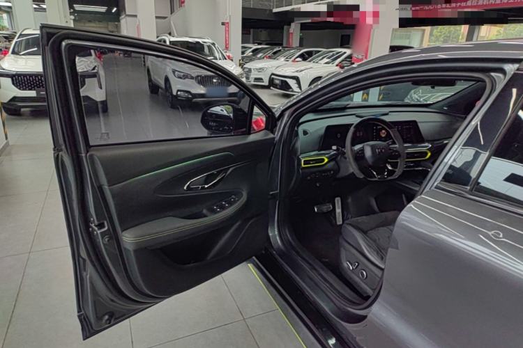 Used CHANGAN UNI-T 2022 1.5T Sport Edition Flagship Version Driver Seat