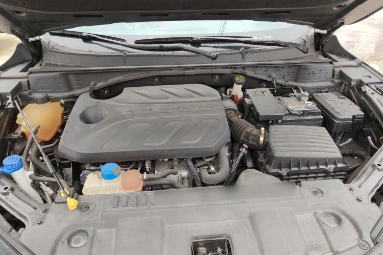 Used CHANGAN UNI-T 2022 1.5T Flagship Edition Engine Bay