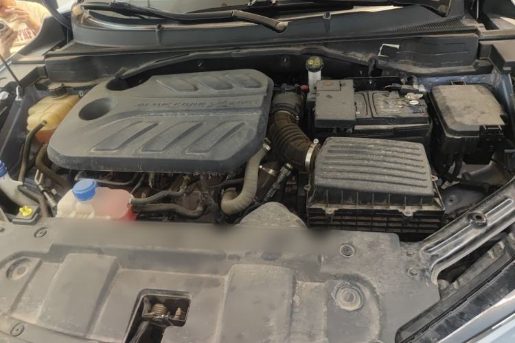 Used CHANGAN UNI-T 2022 1.5T Sport Edition Premium Version Engine Bay
