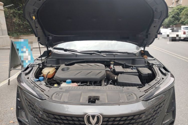Used CHANGAN UNI-T 2022 1.5T Prestige Version Engine Bay