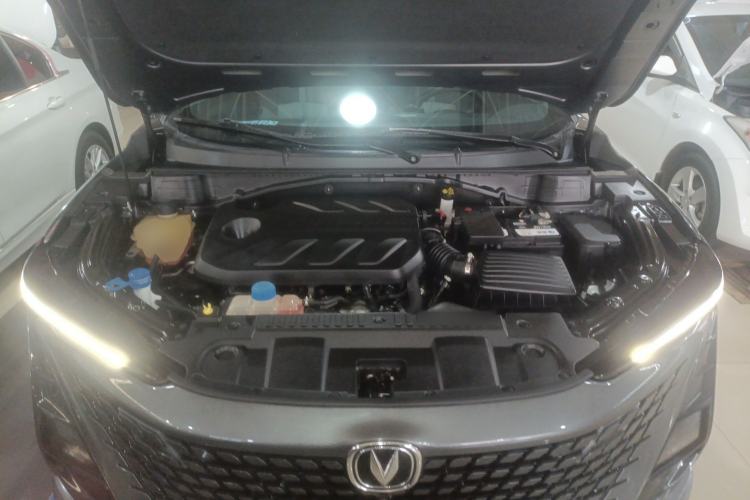 Used CHANGAN UNI-T 2022 1.5T Prestige Version Engine Bay