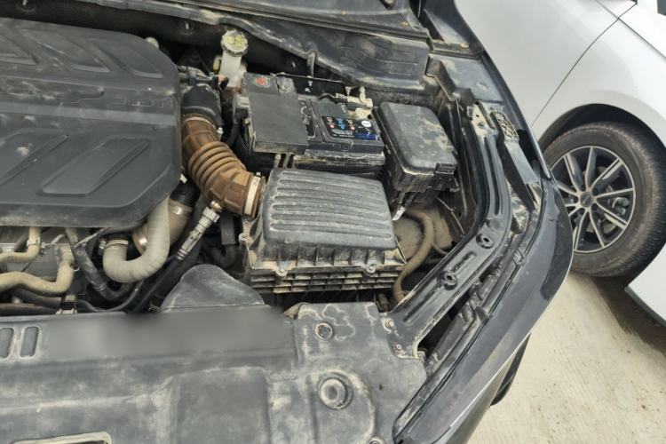 Used CHANGAN UNI-T 2022 1.5T Sport Edition Flagship Version Engine Bay Left