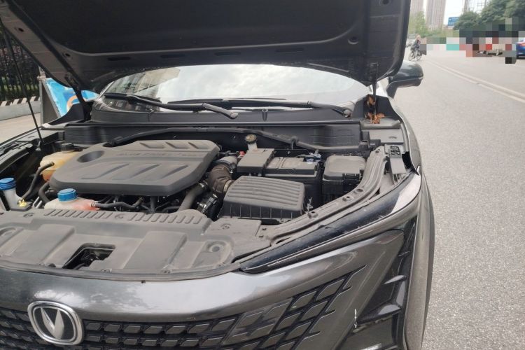 Used CHANGAN UNI-T 2022 1.5T Prestige Version Engine Bay Left