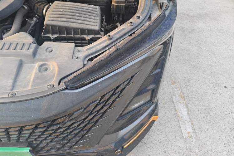 Used CHANGAN UNI-T 2022 1.5T Flagship Edition Engine Bay Left