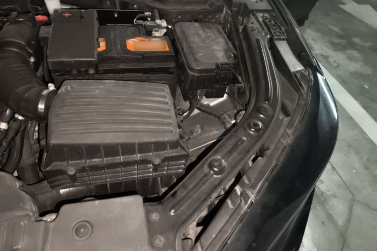 Used CHANGAN UNI-T 2022 1.5T Flagship Edition Engine Bay Left