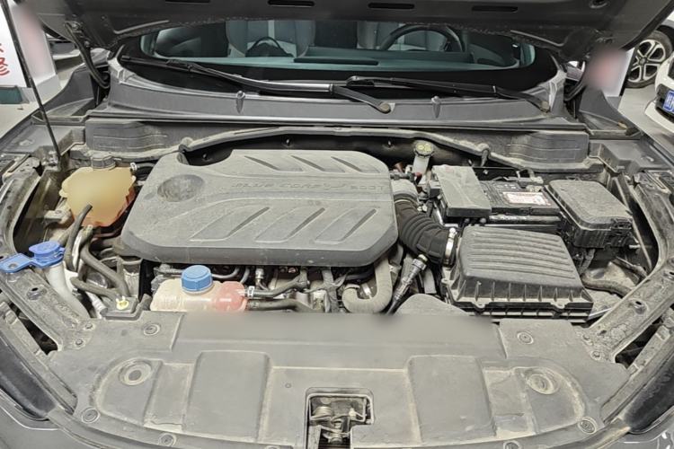 Used CHANGAN UNI-T 2022 1.5T Flagship Edition Engine Bay