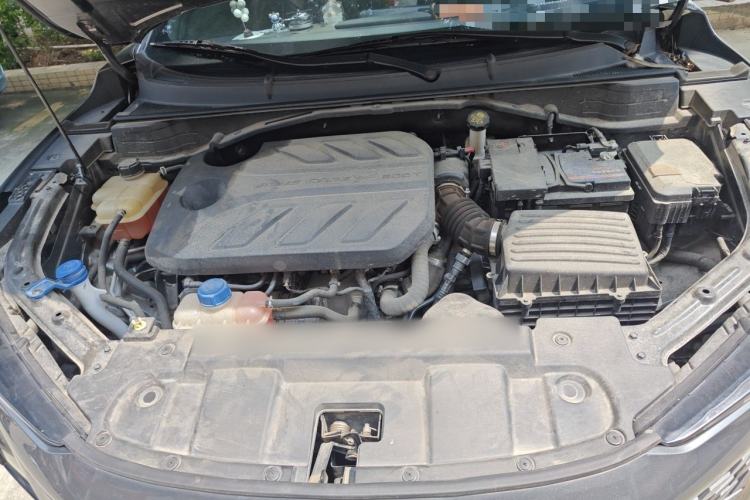 Used CHANGAN UNI-T 2022 1.5T Prestige Version Engine Bay