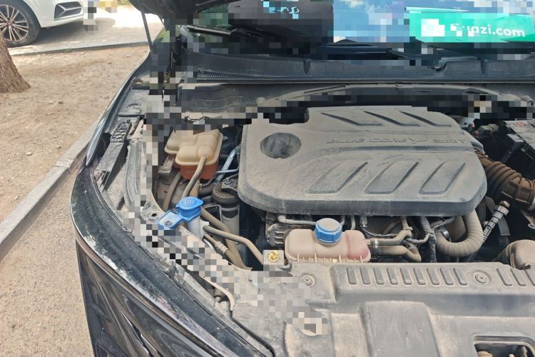 Used CHANGAN UNI-T 2022 1.5T Flagship Edition Engine Bay Right