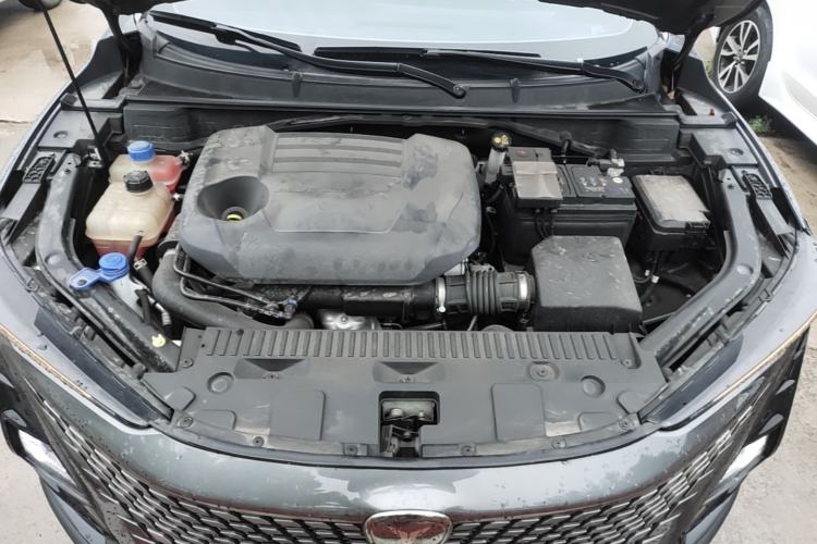 Used CHANGAN UNI-T 2022 2.0T Prestige Version Engine Bay