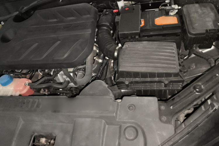 Used CHANGAN UNI-T 2022 1.5T Flagship Edition Engine Bay