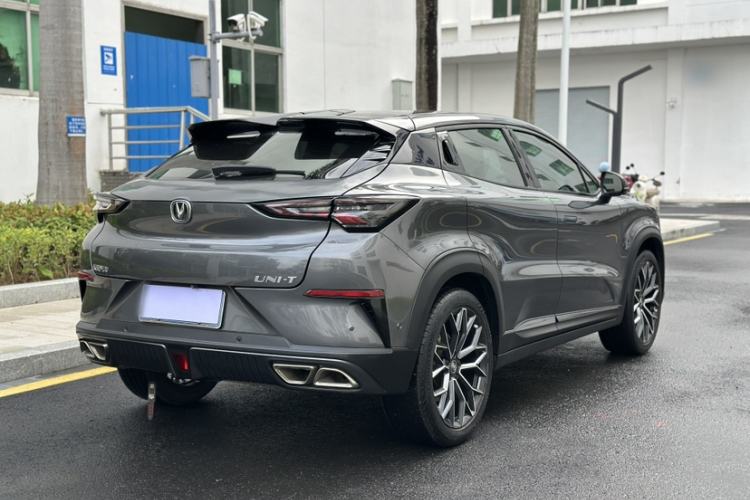 Used CHANGAN UNI-T 2022 1.5T Flagship Edition Exterior 2