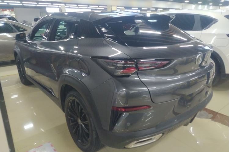 Used CHANGAN UNI-T 2022 1.5T Excellence Model Exterior 2