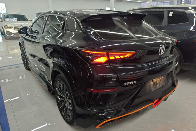 Used CHANGAN UNI-T 2022 1.5T Prestige Version Exterior 2