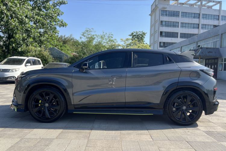 Used CHANGAN UNI-T 2022 1.5T Sport Edition Flagship Version Exterior 3