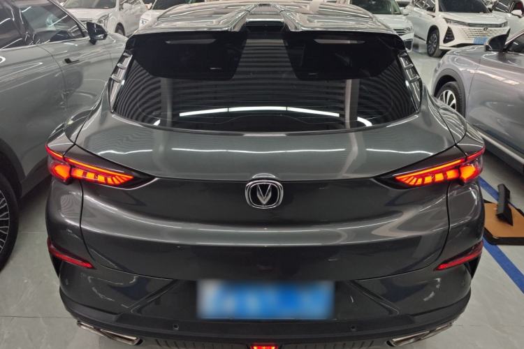 Used CHANGAN UNI-T 2022 1.5T Prestige Version Exterior 4