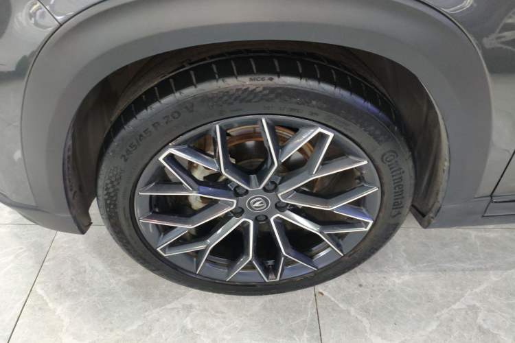 Used CHANGAN UNI-T 2022 1.5T Prestige Version Exterior 4