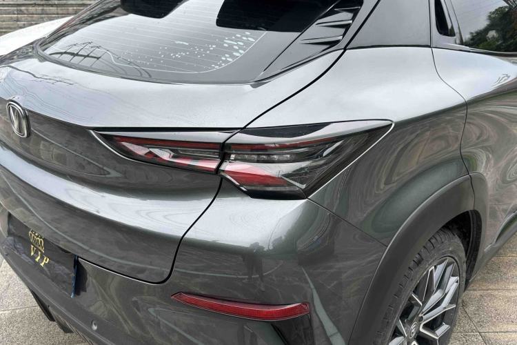 Used CHANGAN UNI-T 2022 1.5T Prestige Version Exterior 8