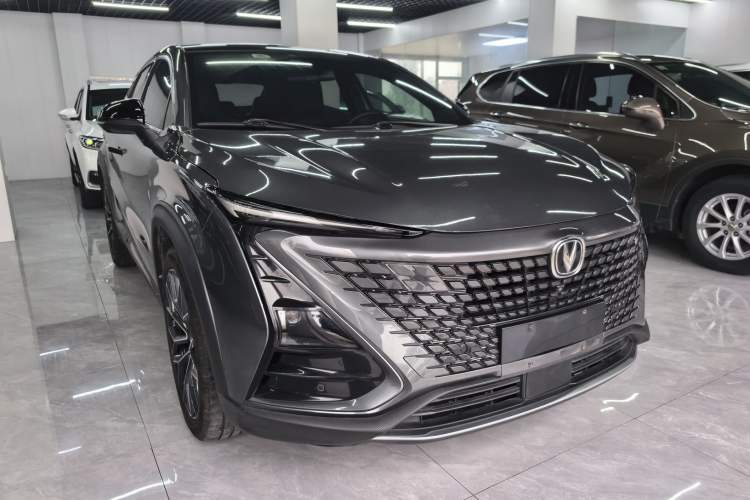 Used CHANGAN UNI-T 2022 1.5T Prestige Version Front Right 45 Deg