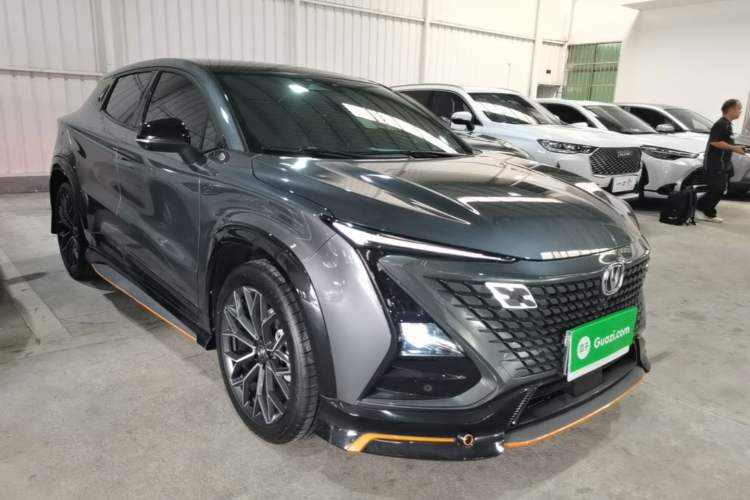 Used CHANGAN UNI-T 2022 1.5T Prestige Version Front Right 45 Deg