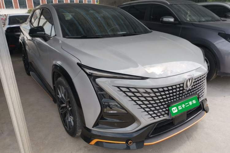 Used CHANGAN UNI-T 2022 1.5T Sport Edition Premium Version Front Right 45 Deg