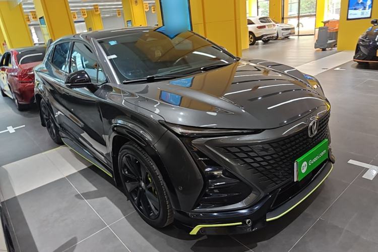 Used CHANGAN UNI-T 2022 1.5T Sport Edition Flagship Version Front Right 45 Deg