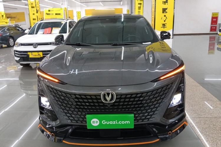 Used CHANGAN UNI-T 2022 1.5T Luxury Edition Front