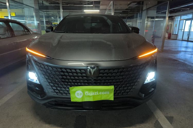 Used CHANGAN UNI-T 2022 2.0T Prestige Version Front
