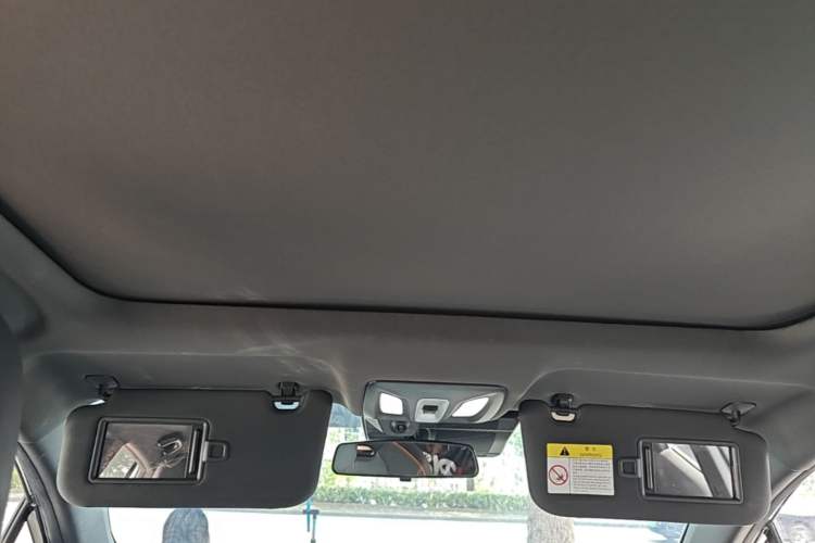 Used CHANGAN UNI-T 2022 1.5T Prestige Version Headliner