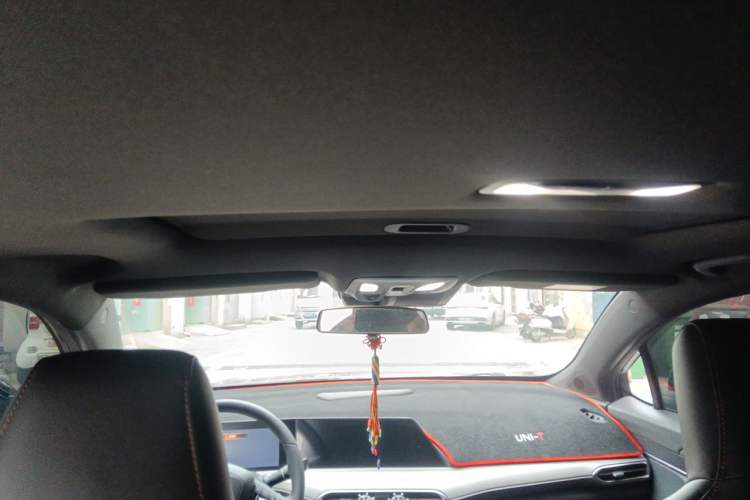 Used CHANGAN UNI-T 2022 1.5T Excellence Model Headliner