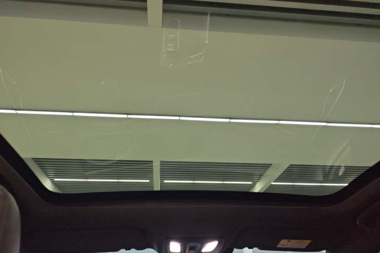 Used CHANGAN UNI-T 2022 1.5T Prestige Version Headliner