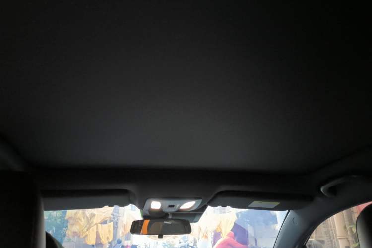Used CHANGAN UNI-T 2022 1.5T Prestige Version Headliner