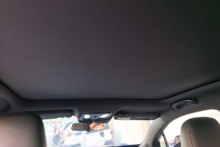 Used CHANGAN UNI-T 2022 1.5T Prestige Version Headliner