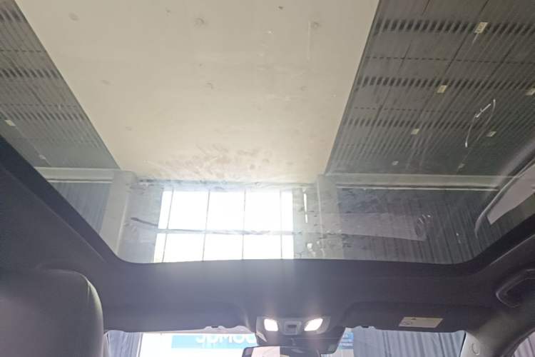 Used CHANGAN UNI-T 2022 1.5T Prestige Version Headliner