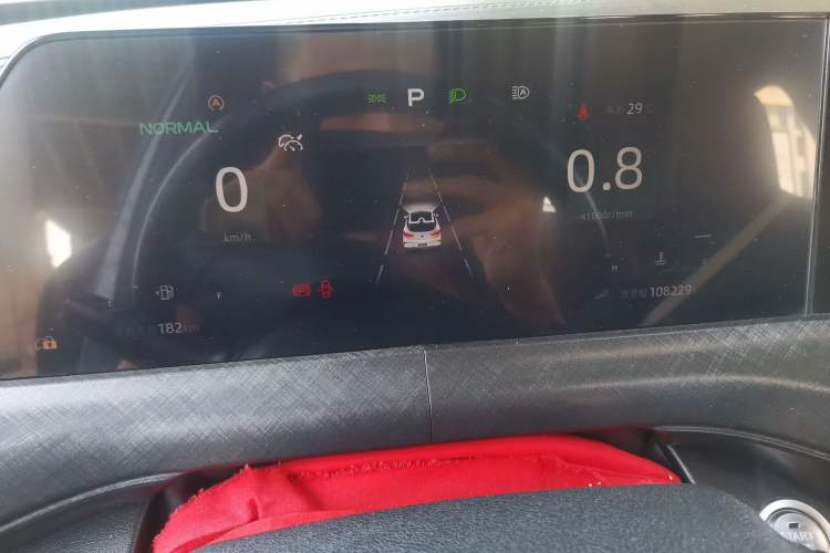 Used CHANGAN UNI-T 2022 1.5T Prestige Version Instrument Cluster