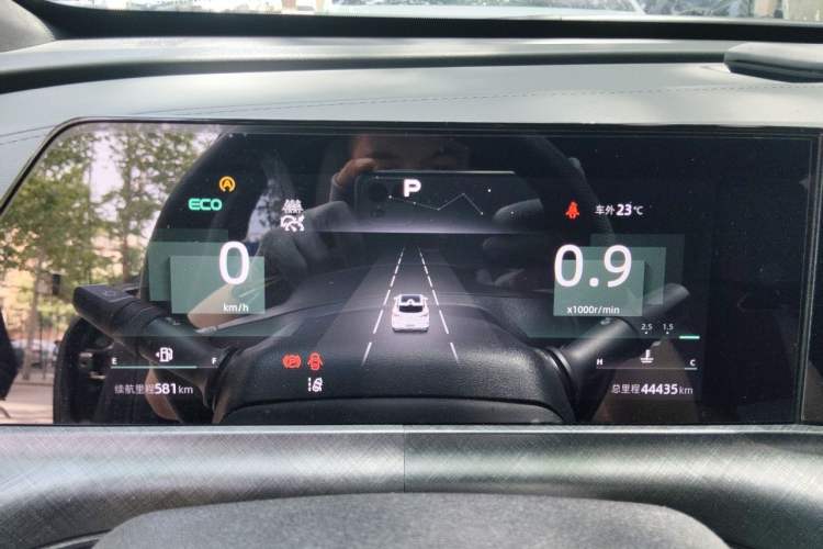Used CHANGAN UNI-T 2022 1.5T Prestige Version Instrument Cluster