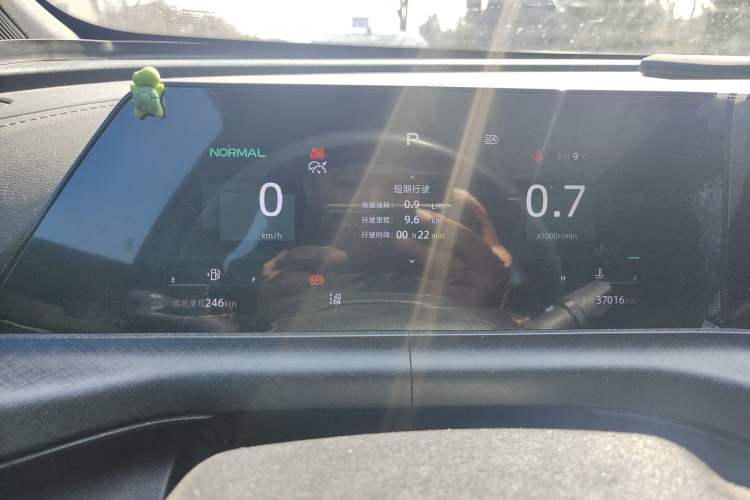 Used CHANGAN UNI-T 2022 2.0T Prestige Version Instrument Cluster