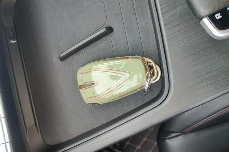 Used CHANGAN UNI-T 2022 1.5T Excellence Model Interior 1