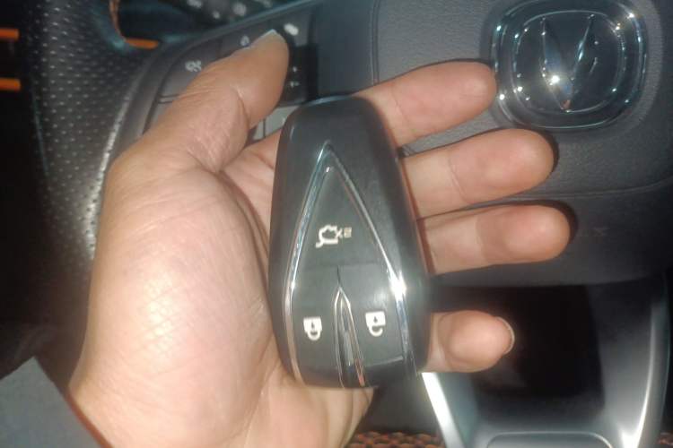 Used CHANGAN UNI-T 2022 1.5T Prestige Version Interior 1